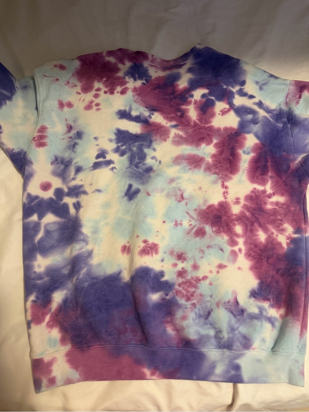 Buc-ees Adult Beaver Logo Pullover Crewneck Sweatshirt Purple Tie Dye - Picture 7 of 7